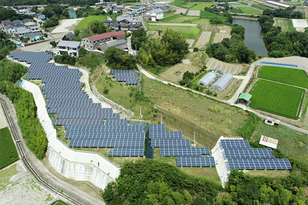 前川建設太陽光発電施設